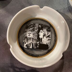 SZASZ HOLLOHAZA PORELAIN ASHTRAY-ENDRE SZASZ-SIGNED-HUNGARY